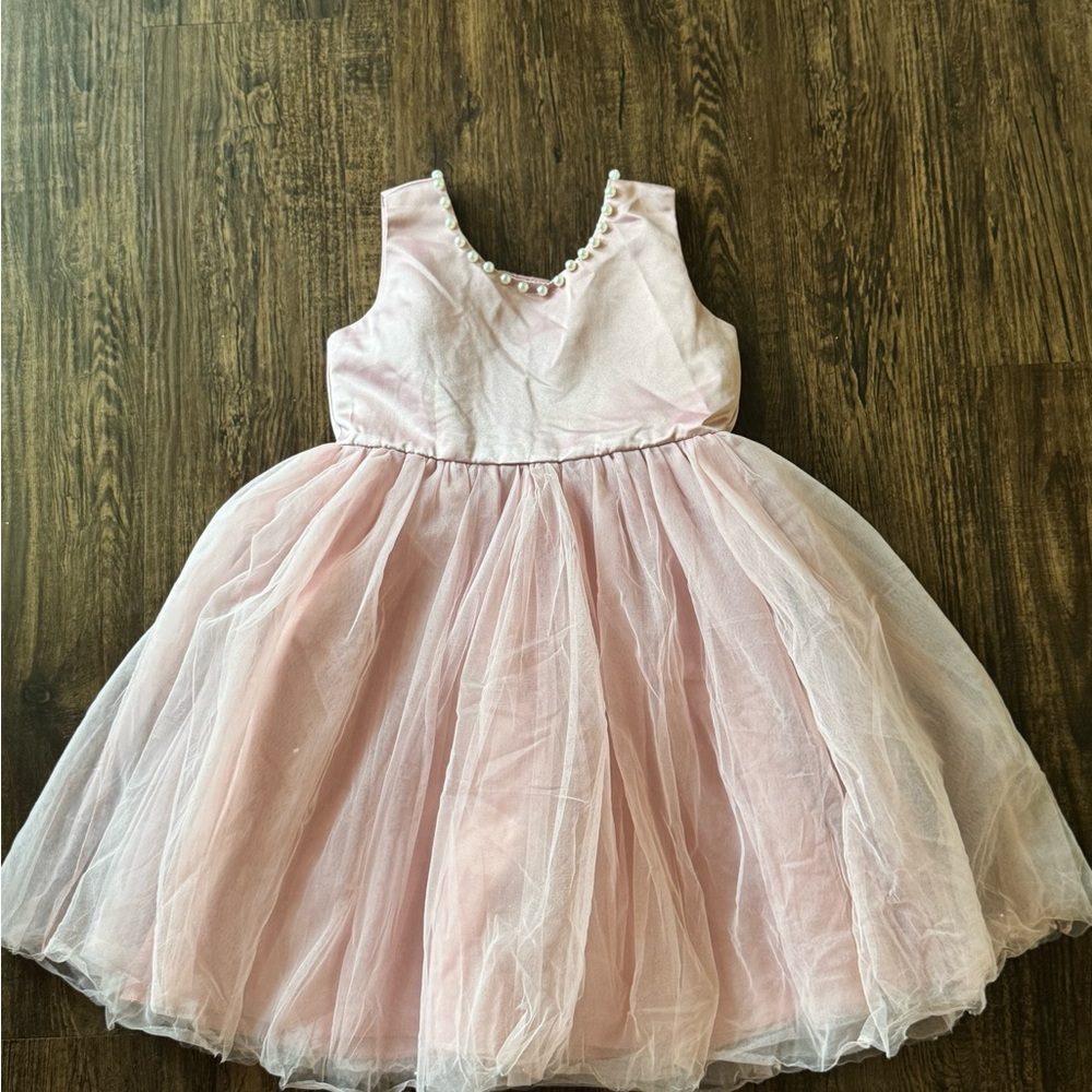 Charming Pink Kids Formal Dress with Pearl Accents